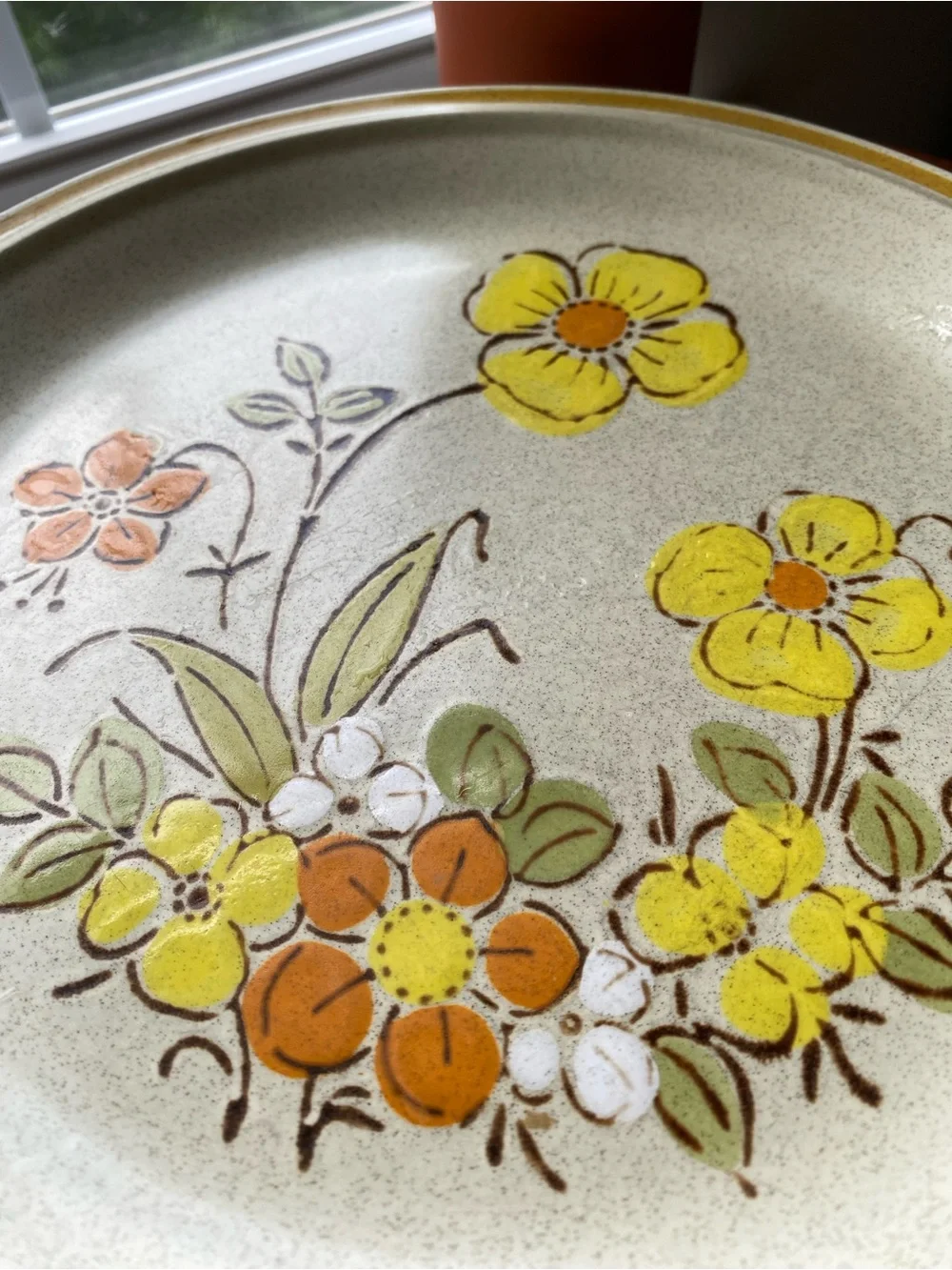 Vintage Japan Hearthside Sunshine Floral Patterned Dinner Plates Set of 3 EUC